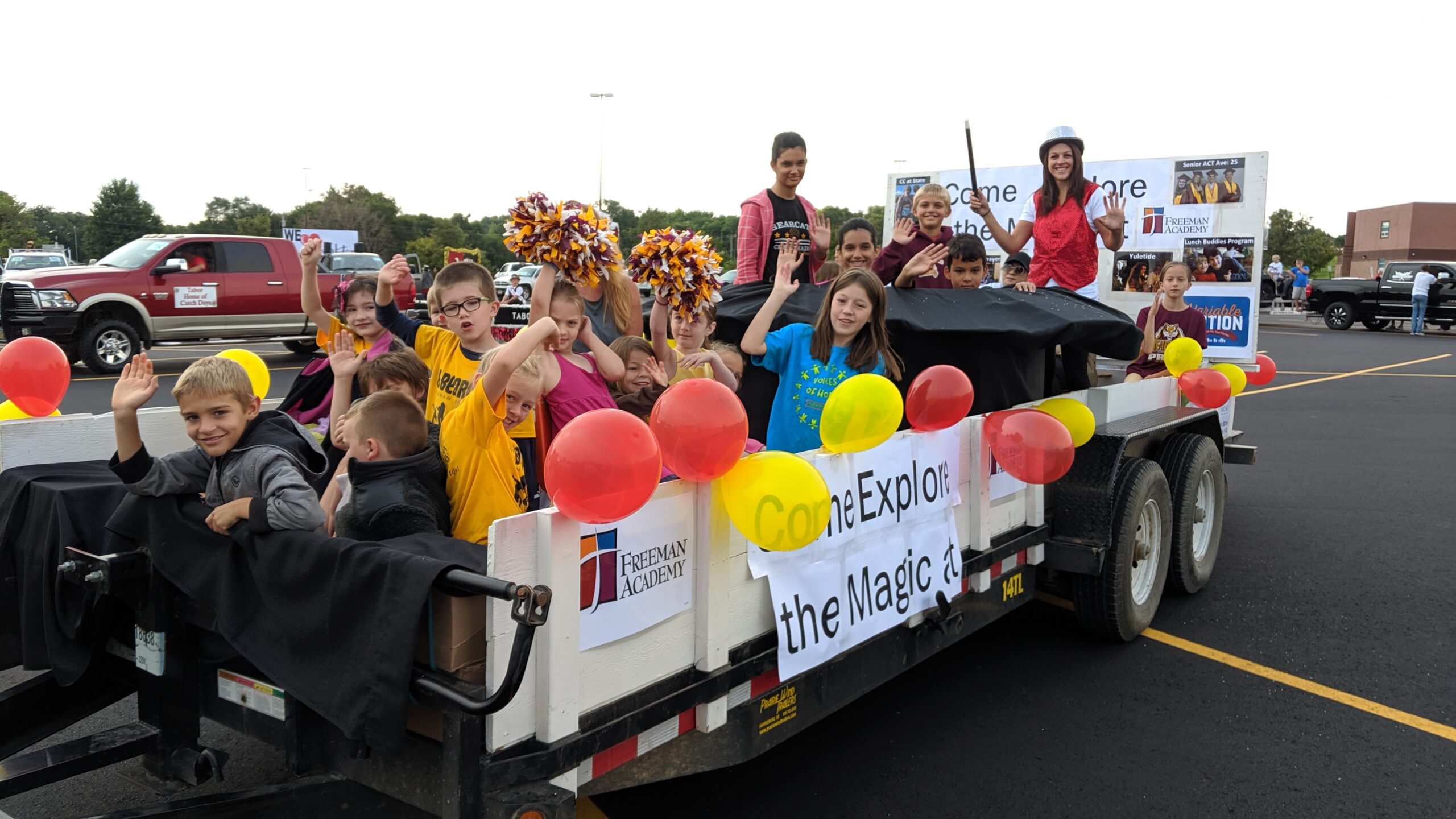 2019-08 Float for Riverboat Days